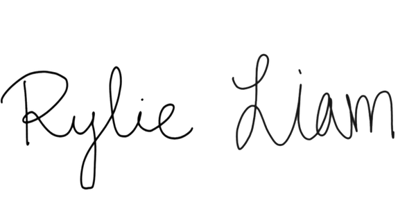 nyah rylie + dylan liam logo